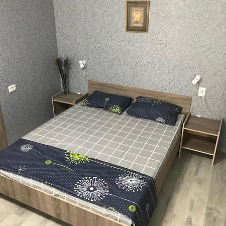 Apartments O.Polya Dnipro Luaran gambar